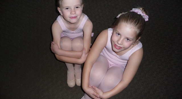 Jasmine & tarni sitting